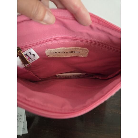 New America & Beyond Beaded Embellished Pink Zip Top Clutch Wrist Bag Letter J - Picture 9 of 10